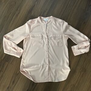 Calvin Klein Pale Pink Blouse Silver zippers/buttons. Medium